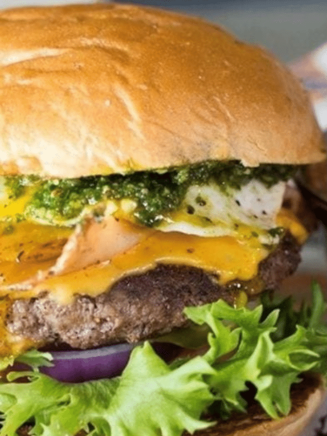 12+ MOUTHWATERING BURGERS YOU NEED TO TRY IN RALEIGH STORY