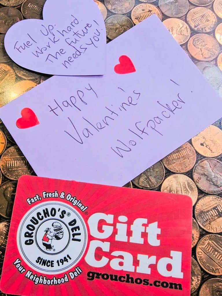 happy valentines day message with gift card