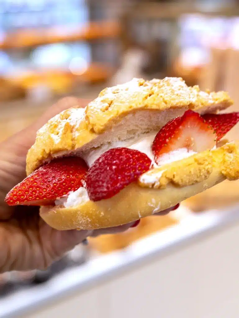 croissant with strawberries and cream