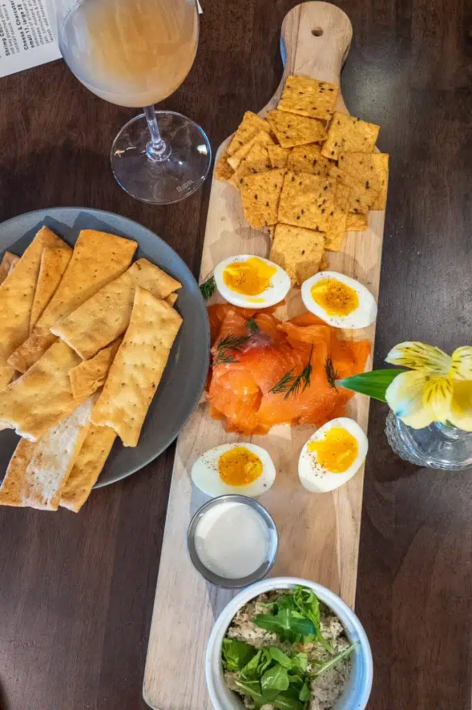 aerial view of smoked salmon board at foxcroft food and wine