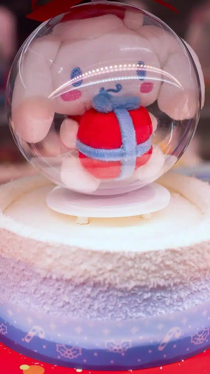 Cinnamoroll Chocolate Cake from tous les jours