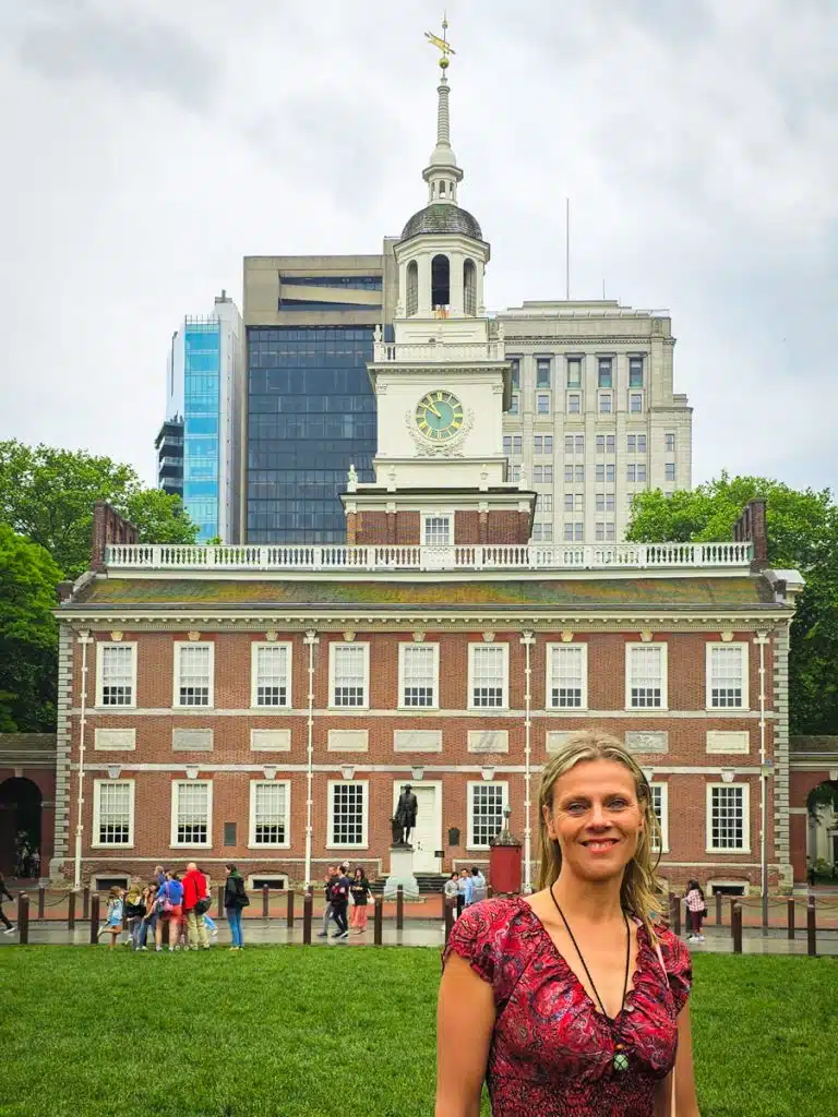 woman standing in front of independence hall philadelphia