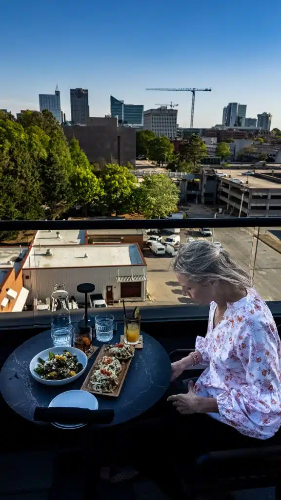 highrail rooftop bar 2