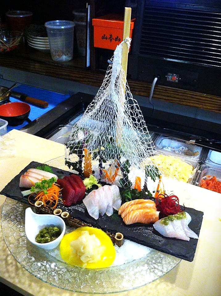 kai sushi on bar