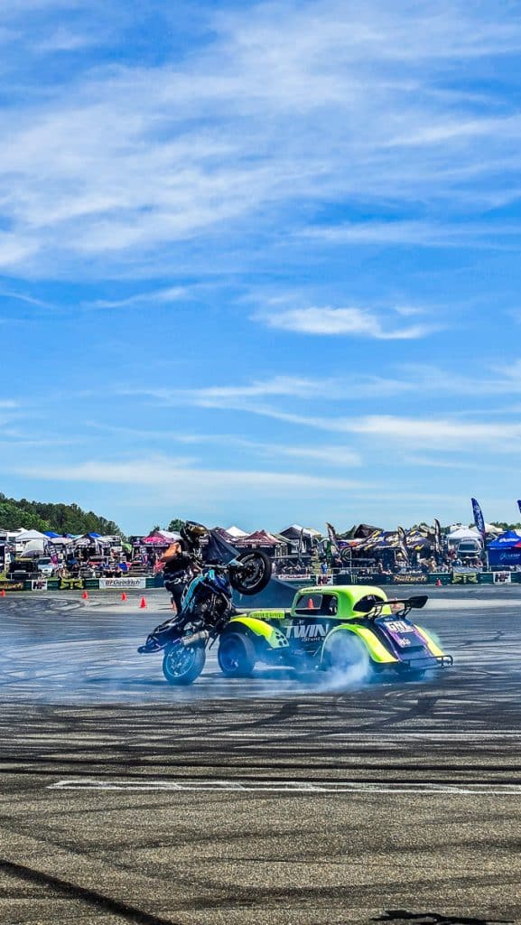 car stunts vir hyperfest